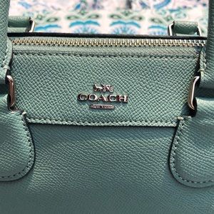 ♡ COACH Mini Bennett ♡
